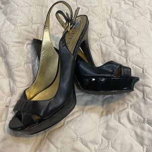 Guess slingback pumps